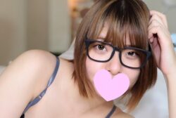 FC2PPV 2483632 Tsubasa 20 years old A charming otaku girl! Bright personality and obedient pure! Beautiful breasts big ass x plump and lewd body with 2 vaginal cum shot! [Yes]